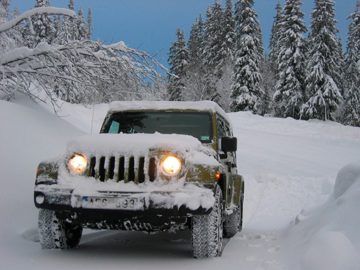 Offroad Snow Jeep Passenger Mountain Uphill Drivin game thumbnail